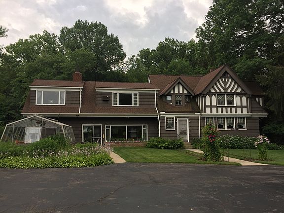 3rd image of 12345 Lake Shore Blvd