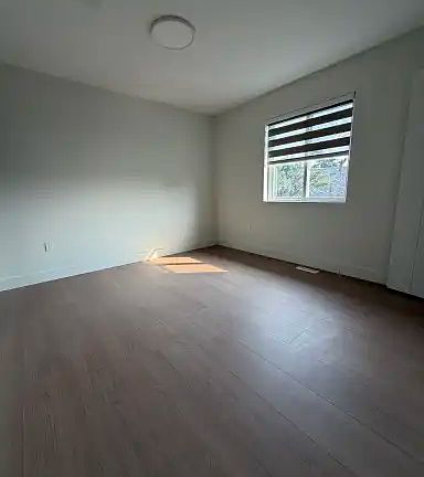 5th image of 9403 103rd Ave #1A