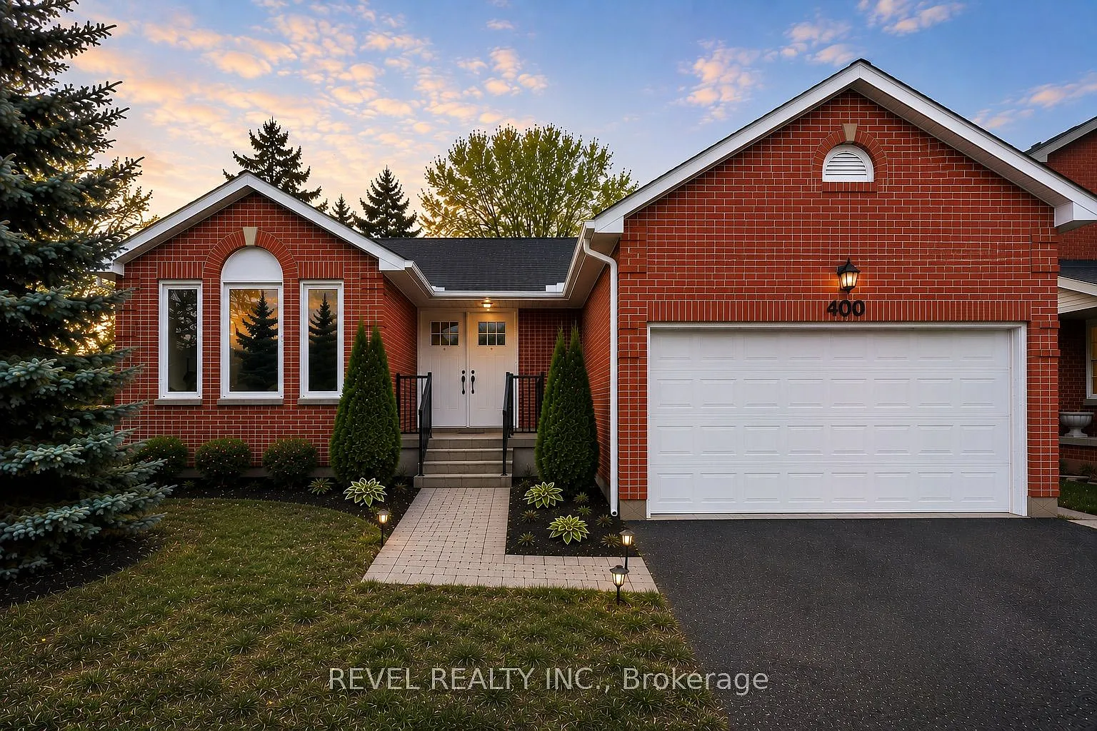3 bed, $2,500 — Photo 1