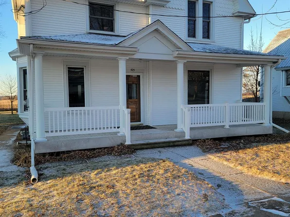 525 South St, Ridgeway, IA 52165