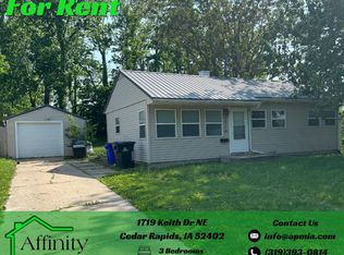 1719 Keith Dr NE, Cedar Rapids, IA 52402