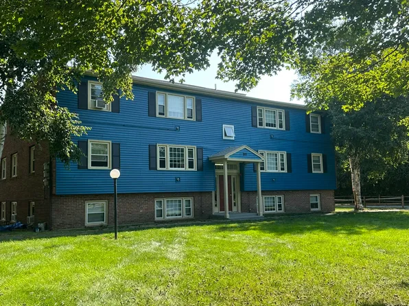 81 Seminary Hl #10, West Lebanon, NH 03784