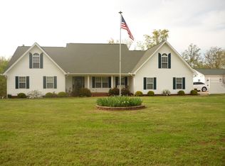 1297 Lick Creek Rd, Big Sandy, TN 38221