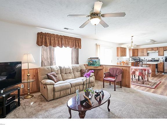 5th image of 9089 Merryvale Dr