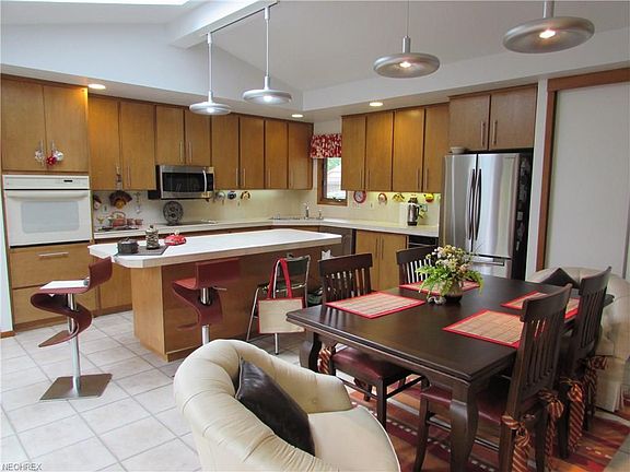4th image of 10753 Meadow Trl