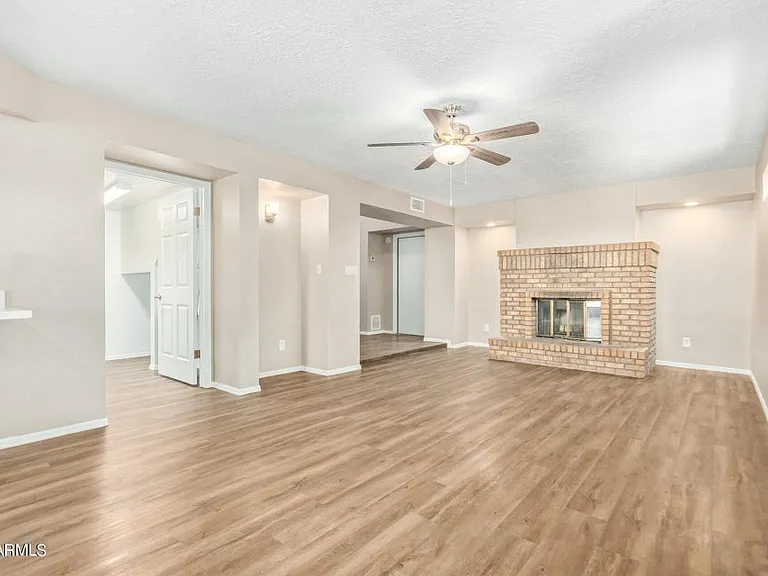 6920 W Morrow Dr — Photo 16