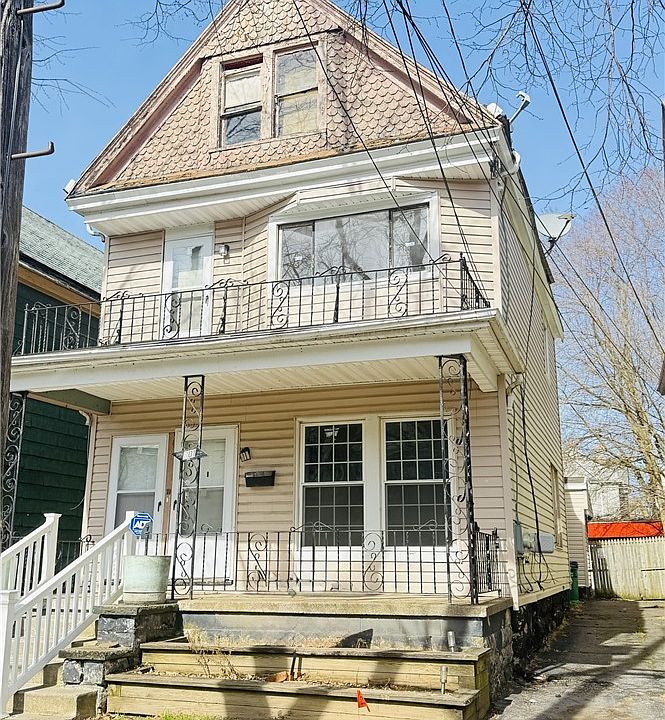 1st image of 801 West Ave