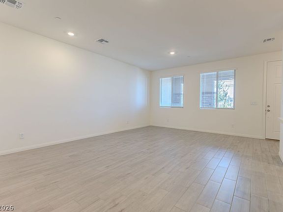 2nd image of 12544 Kings Creek Pl