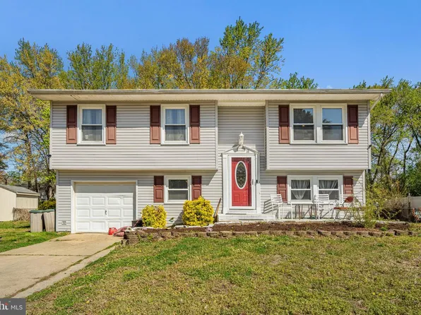 16 Amwich Ct, Waldorf, MD 20602