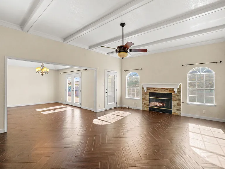 4332 Loma De Brisas Dr — Photo 10