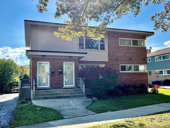 3rd image of 609 Burlington Ave