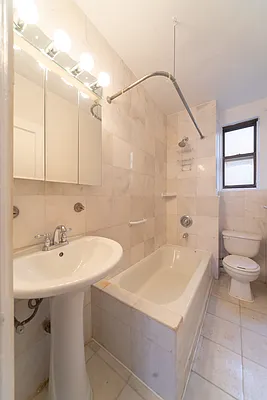 Rented by Platinum Properties | media 37