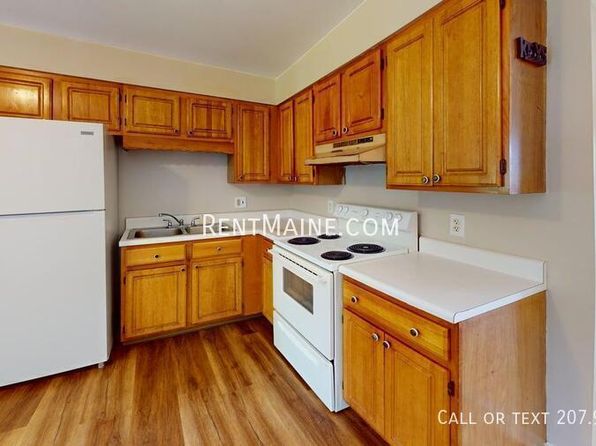 8 Priest Hill Rd APT 4