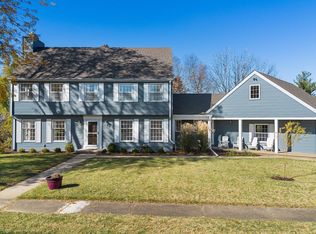 2103 Vista Del Rio Ct, Pekin, IL 61554