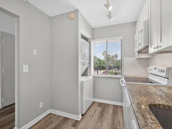 2828 Tennis Club Drive #303, West Palm Beach, FL 33417