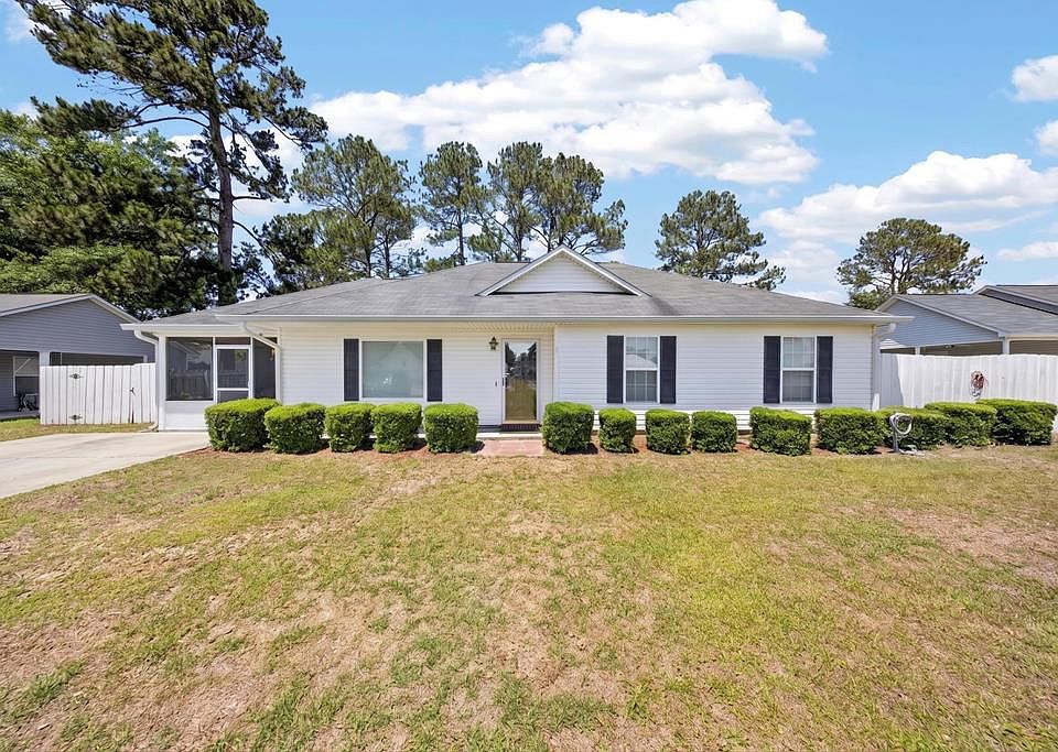 1st image of 106 Oklahoma Cir