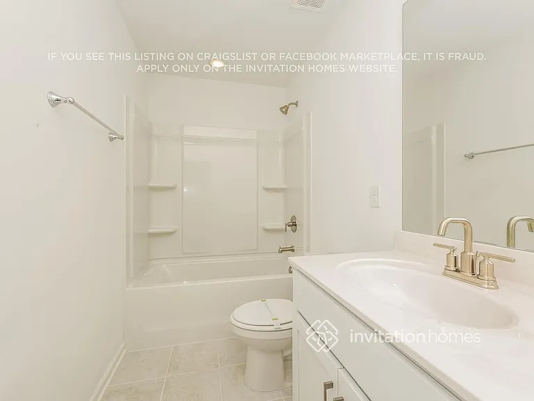833 Molly Ln — Photo 16