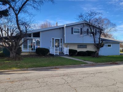 1185 Mineral Springs Rd, Buffalo, NY, 14224