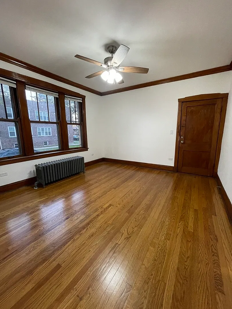 2 bed, 1.0 bath, 1000 sqft, $1,950 — Photo 3