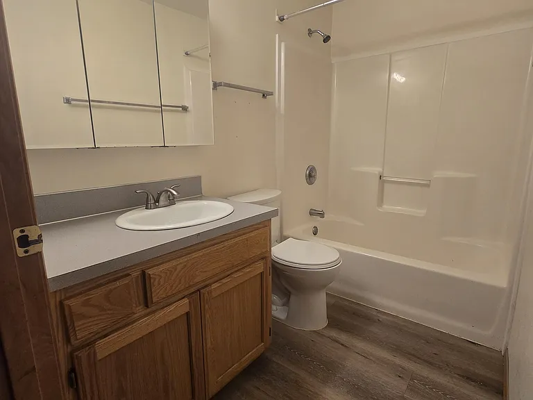 1859 Skyline Ct S #1859 — Photo 15