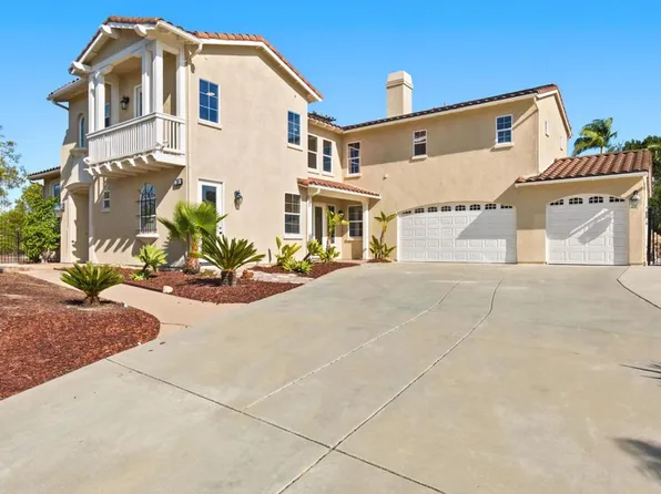 399 Amparo Dr, Escondido, CA 92025