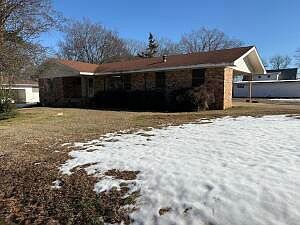 3rd image of 1425 S Cleveland Ave