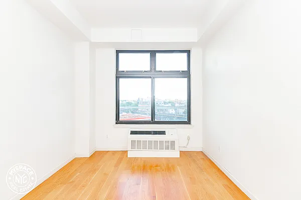 Rented by MySpaceNYC | media 30