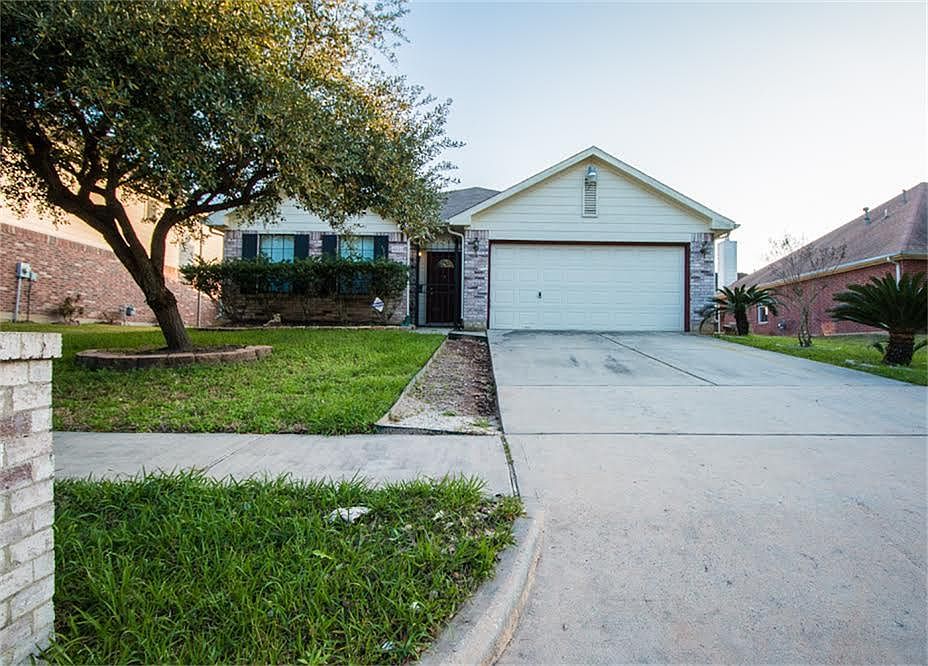 1st image of 4010 Cypress Knee Ln