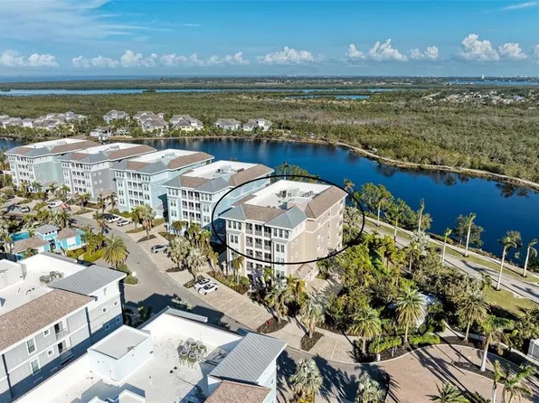 395 Aruba Cir Unit 302, Bradenton, FL 34209