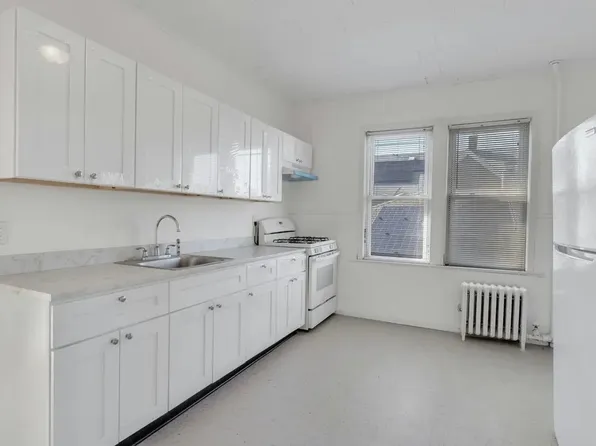 649 New Jersey Ave Floor 2, Lyndhurst, NJ 07071