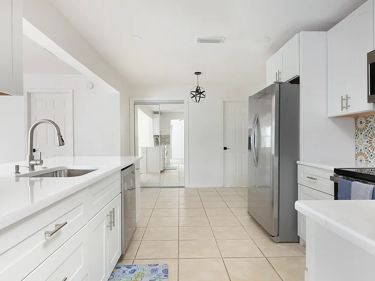 8349 Monarch Cir — Photo 10