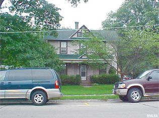 219 W Davenport St, Eldridge, IA