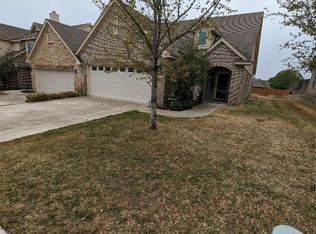 240 Greathouse Vlg, Decatur, TX 76234