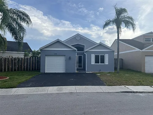 289 SW 159th Ln Photo 1