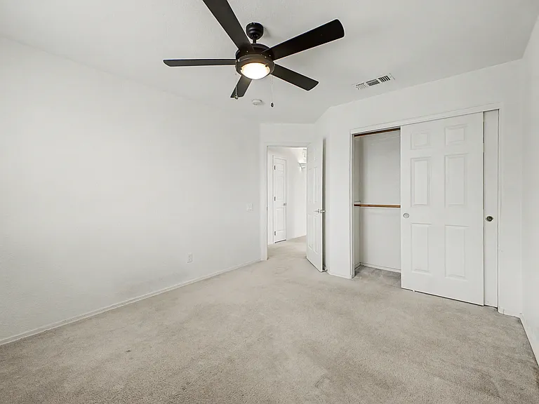 2656 W Mountain Heights Ct — Photo 24