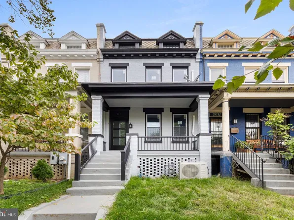 914 5th St NE, Washington, DC 20002