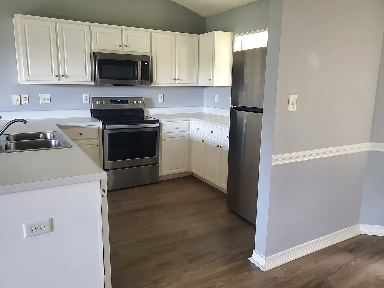 3 bed, 1579 sqft, $2,200 — Photo 3
