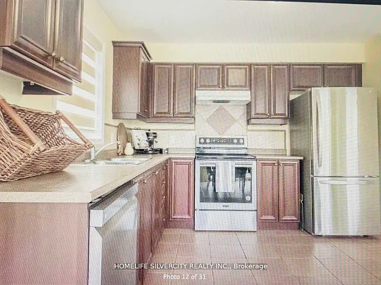 3090 Stone Ridge Blvd — Photo 3