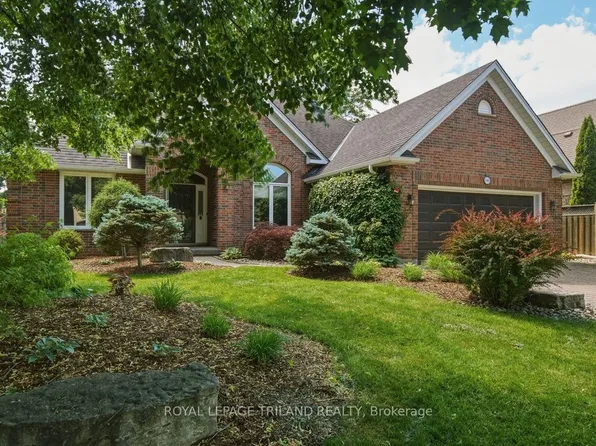 140 Hartson Rd, London, ON N6H 4Z6