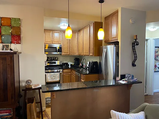 Rented by David Francis New York LLC | media 32