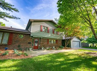 109 Kurlene Dr, Macomb, IL 61455