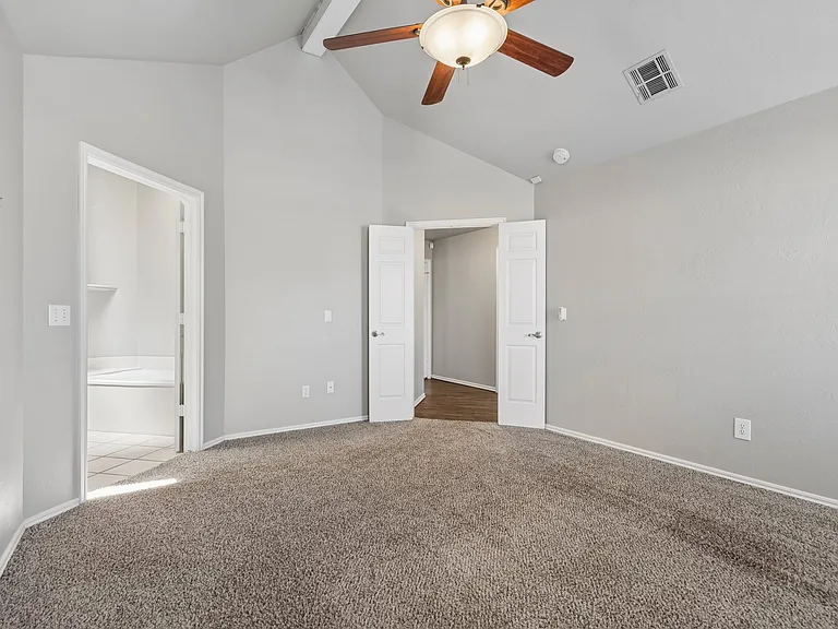 1809 Courtney Ln — Photo 20