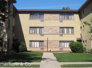 1507 Howard St #25, Evanston, IL 60202