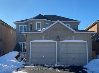 6360 Newcombe Dr, Mississauga, ON L5V 2G5