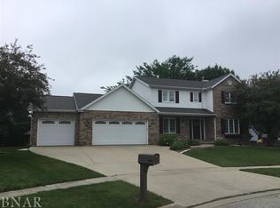 2903 Carlene Dr, Bloomington, IL
