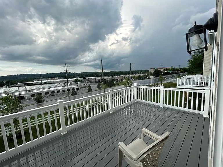 210 Chase Dr — Photo 13