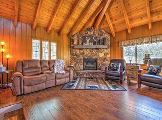 27555 Matterhorn Dr, Lake Arrowhead, CA 92352