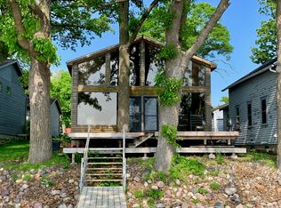 531 Hill Ave, Spirit Lake, IA 51360
