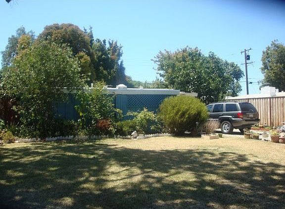 2nd image of 10391 Menhart Ln