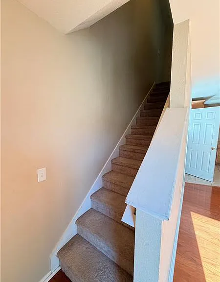 125 Fairgreen St — Photo 7
